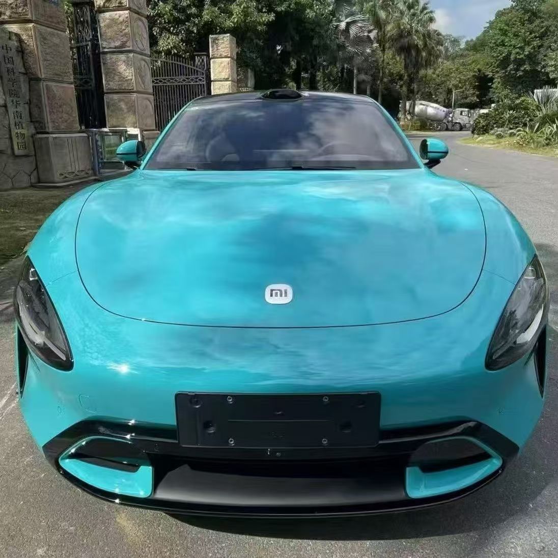 Xiaomi SU7 New Energy Vehicle